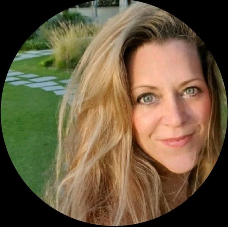 Alison Howell